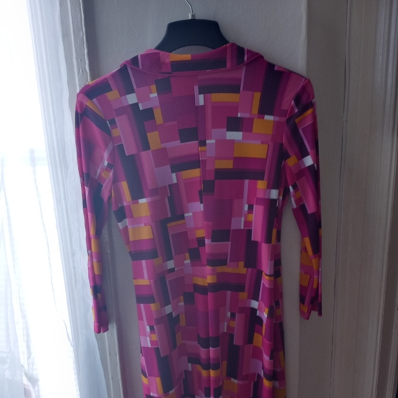 Dress - Picture 3 of 4